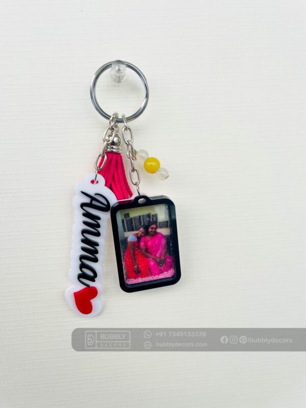 Name photo frame keychain - Bubbly Decors