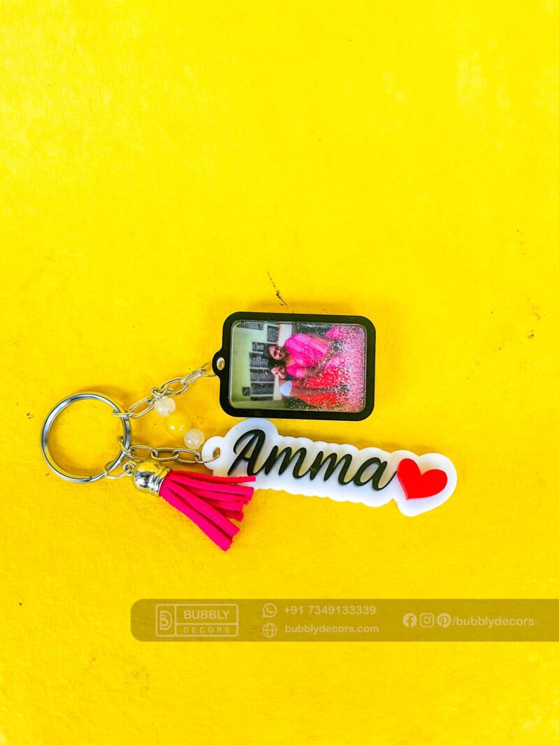 Name photo frame keychain - Bubbly Decors