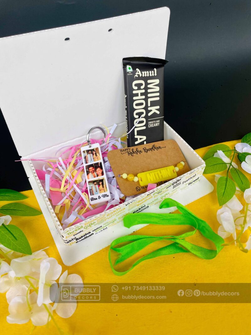 Keychain Rakhi Combo - Bubbly Decors