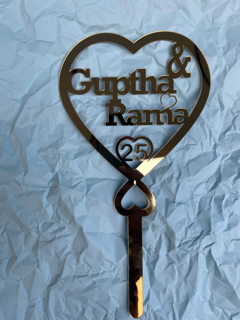 cake topper couple double heart - Bubbly Decors