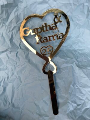 cake topper couple double heart - Bubbly Decors