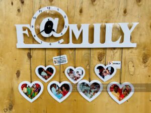 Family photos clock - Bubbly Decors