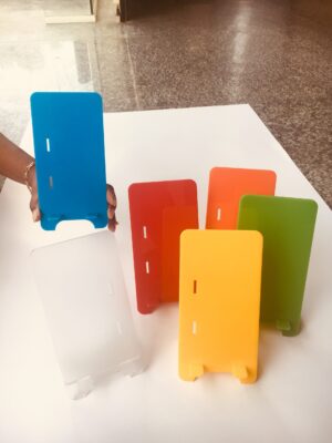 Mobile stand - Bubbly Decors