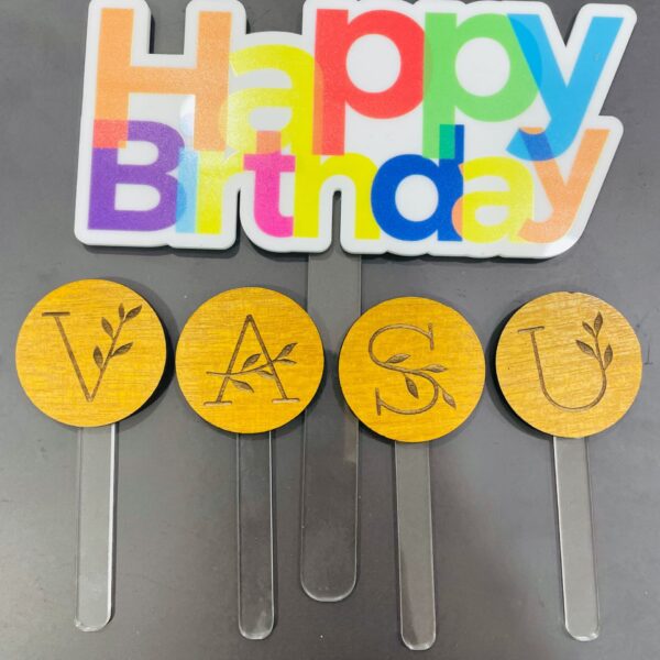cake topper happy birthday and name - Bubbly Decors
