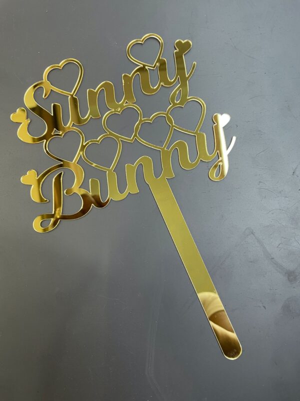 IMG_1082-pichi cake topper couple hearts - Bubbly Decors