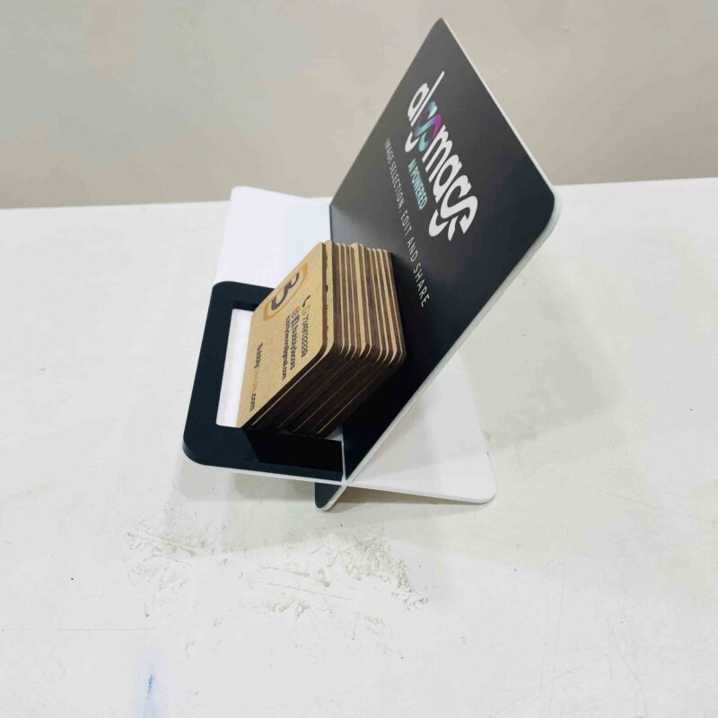 Visiting cards stand with brand or name - Bubbly Decors