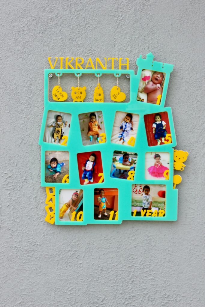 Baby 12 months frame - Bubbly Decors