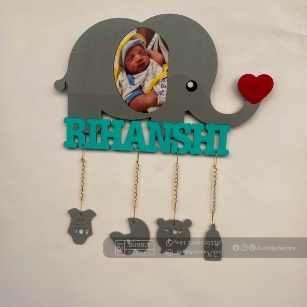 Baby details frame elephant theme - Bubbly Decors