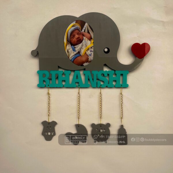 Baby details frame elephant theme - Bubbly Decors