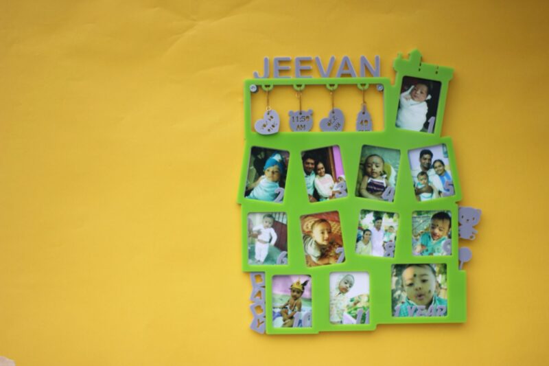 Baby 12 months frame - Bubbly Decors