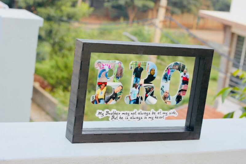 Box Frame Transparent - Bubbly Decors