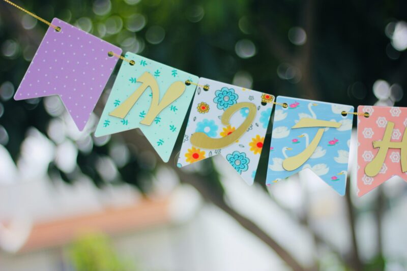 Banner Flag Model - Bubbly Decors