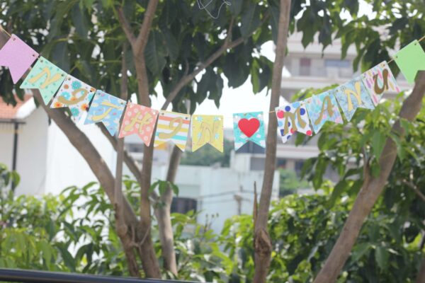 Banner Flag Model - Bubbly Decors