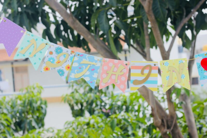 Banner Flag Model - Bubbly Decors