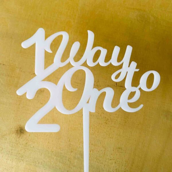 Cake topper for 6 months - Bubbly Decors