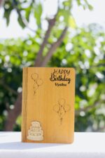 birthday greeting wood - Bubbly Decors