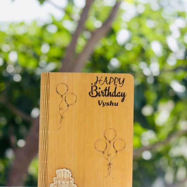 birthday greeting wood - Bubbly Decors