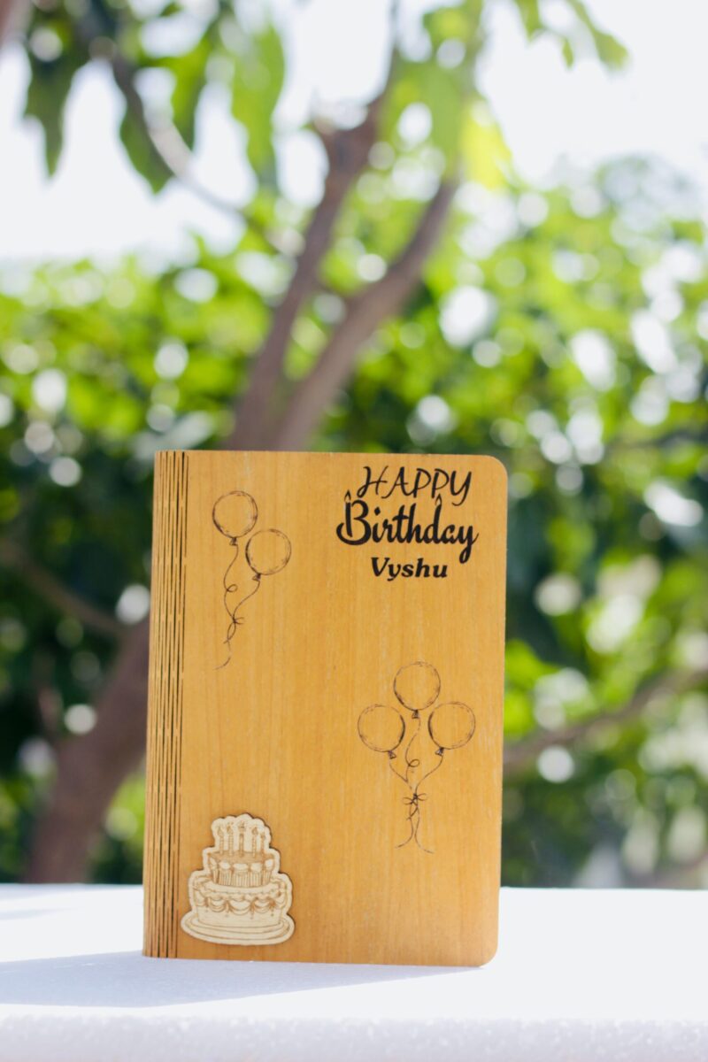 birthday greeting wood - Bubbly Decors