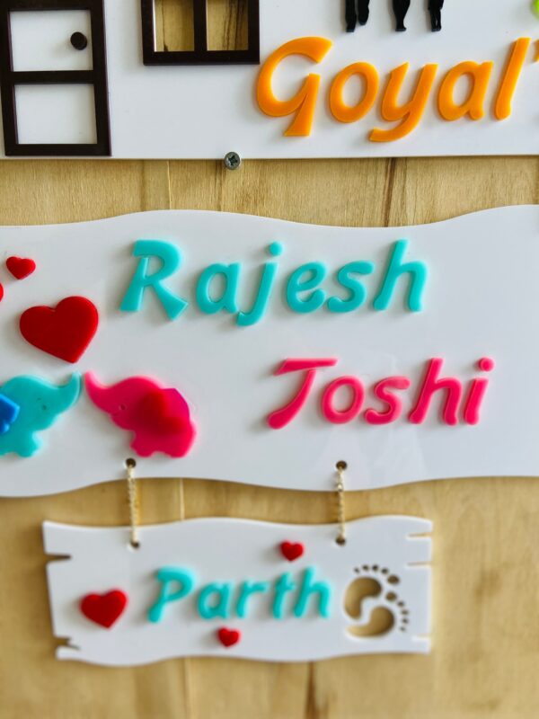Name Board Family Acrylic - Bubbly Decors