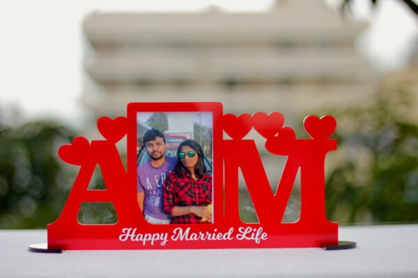 Couple Letter Frame - Bubbly Decors