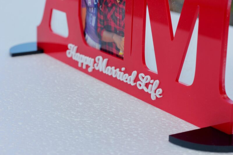 Couple Letter Frame - Bubbly Decors