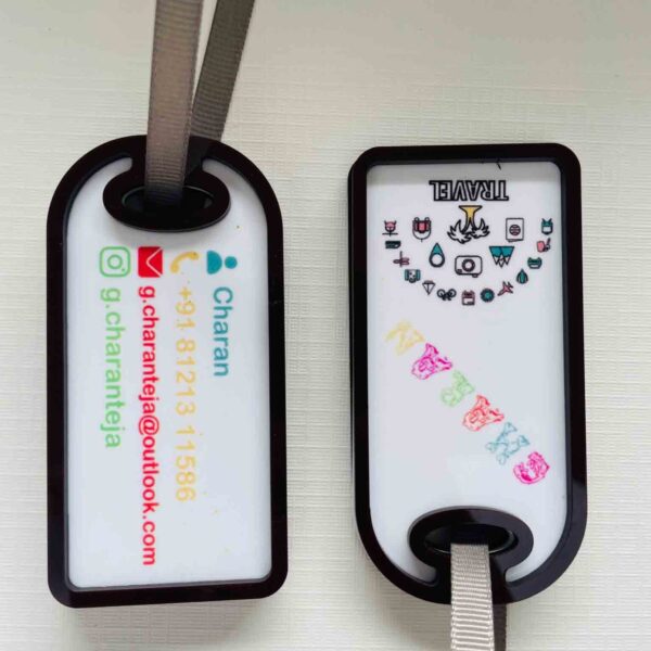 Luggage tag with details - Bubbly Decors