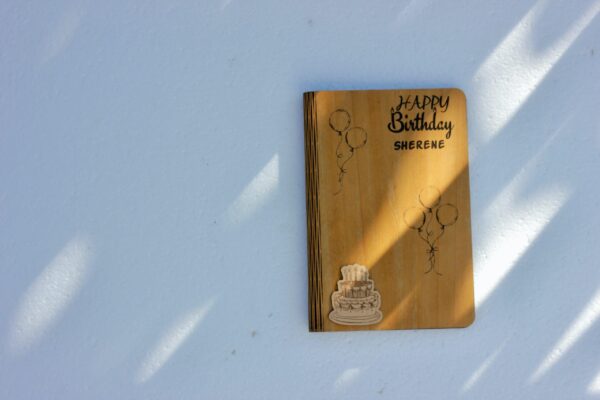 birthday greeting wood - Bubbly Decors