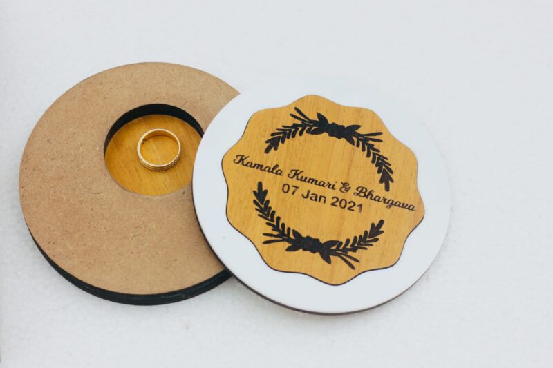 Rings Holder Wooden - Bubbly Decors