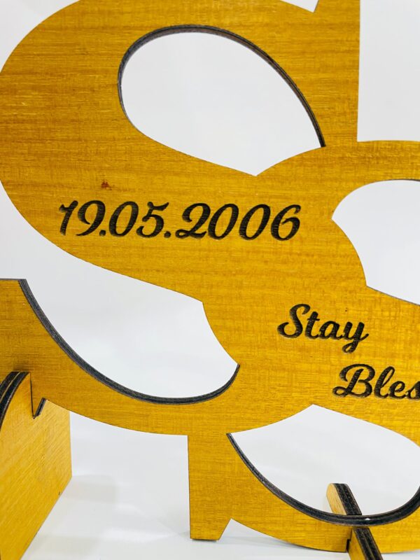 Wooden logo for couples - Bubbly Decors