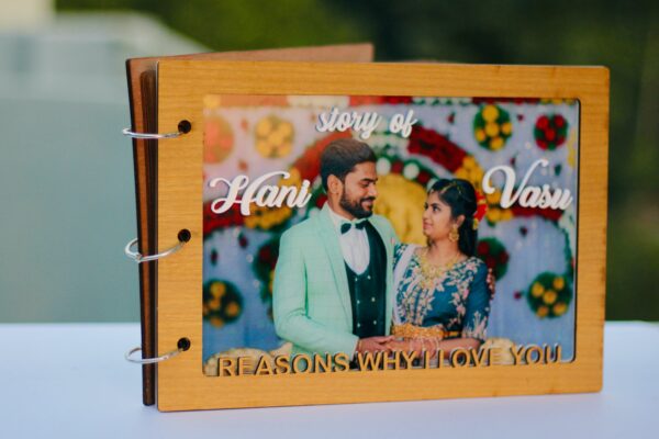 Story book wood DIY - Bubbly Decors