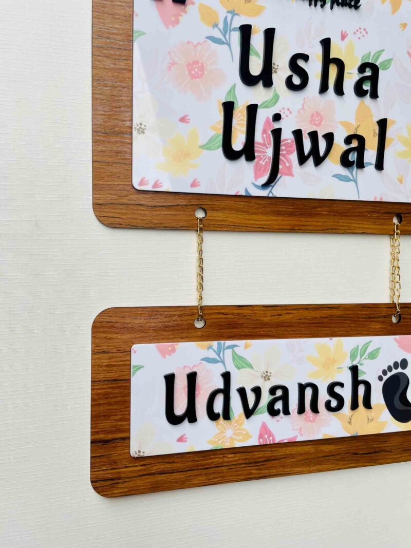 Pattern name board couple and kid - Bubbly Decors