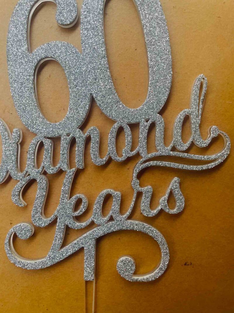 Diamond years cake topper - Bubbly Decors