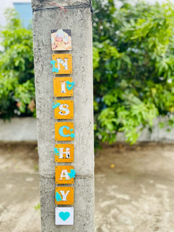 Hanging letter tiles - Bubbly Decors