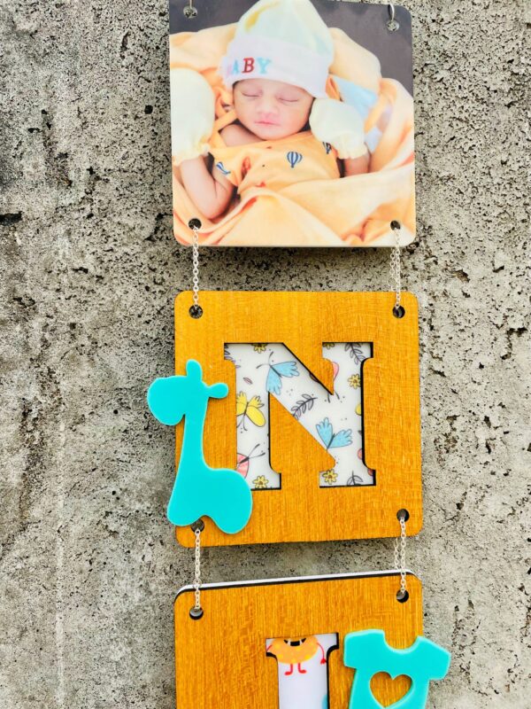 Hanging letter tiles - Bubbly Decors