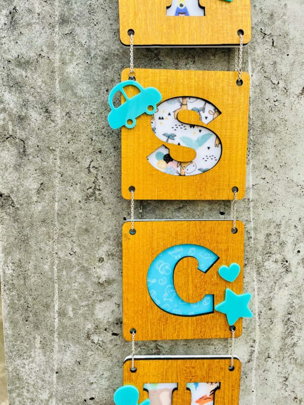 Hanging letter tiles - Bubbly Decors