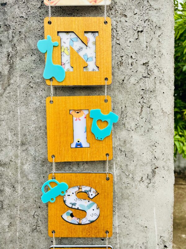 Hanging letter tiles - Bubbly Decors