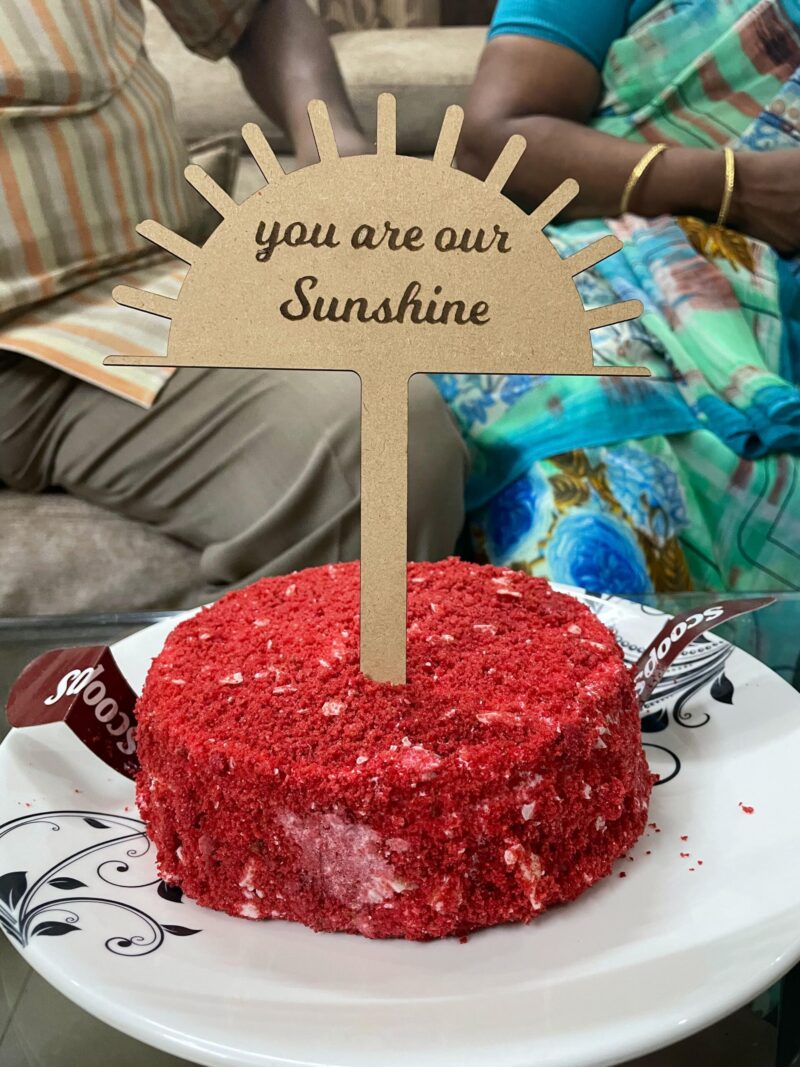 Cake topper sunshine theme - Bubbly Decors