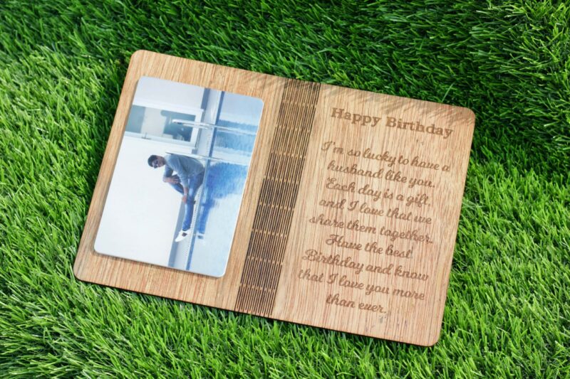 birthday greeting wood - Bubbly Decors