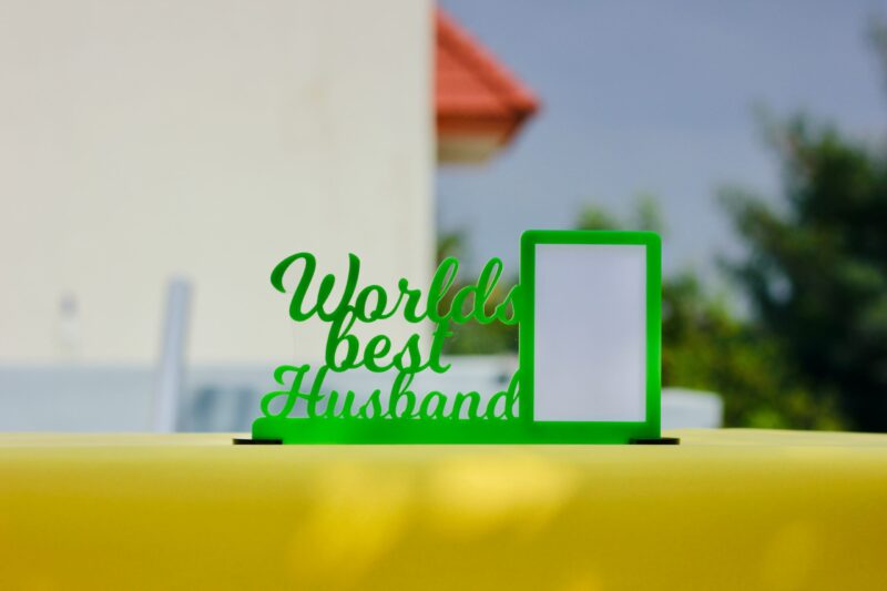 Photo stand with Message - Bubbly Decors