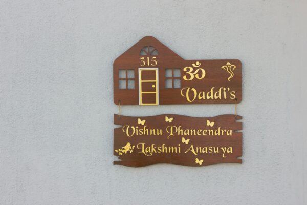Name Board Wood Veneer 2 Steps - Bubbly Decors