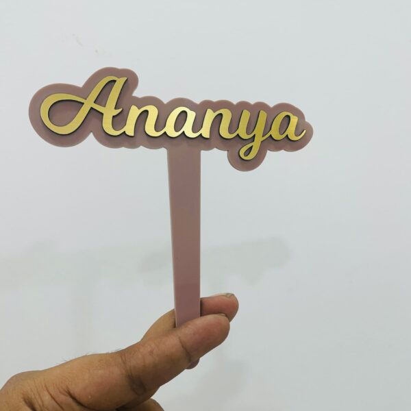 cake topper name - Bubbly Decors