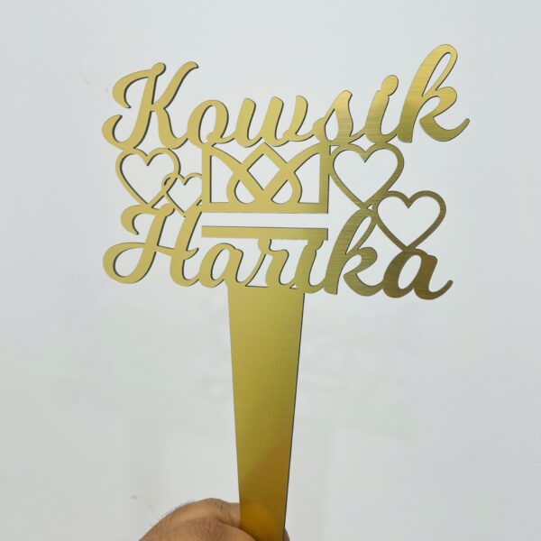 cake topper couple names king hearts - Bubbly Decors