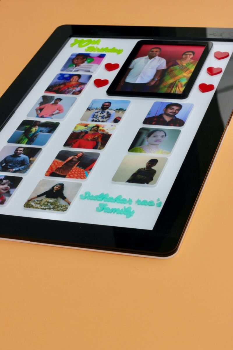 joint family photo frame - Bubbly Decors