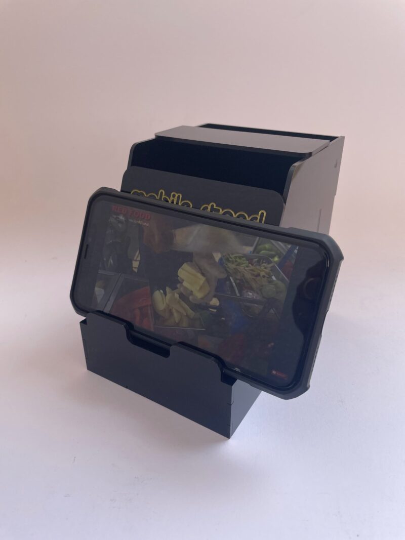 Mobile and pen stand - Bubbly Decors