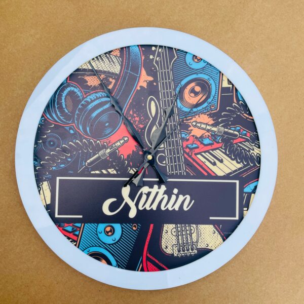 Pattern clock name customised - Bubbly Decors