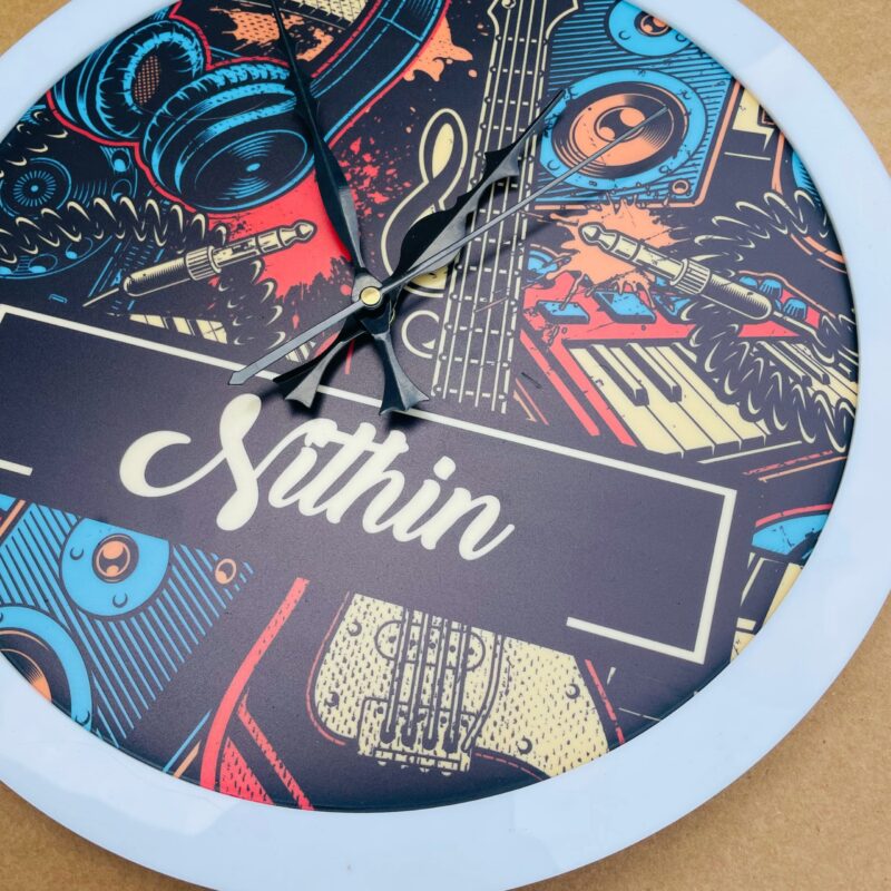 Pattern clock name customised - Bubbly Decors