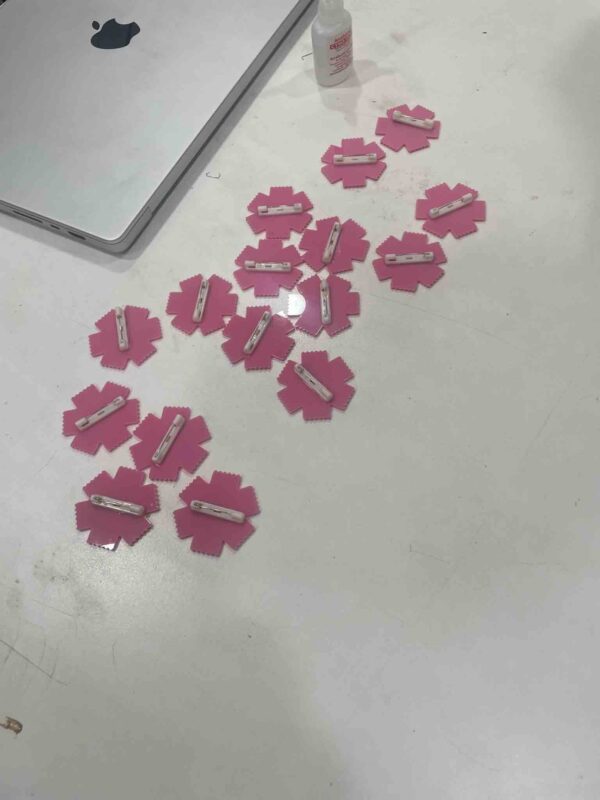 Badges custom made - Bubbly Decors