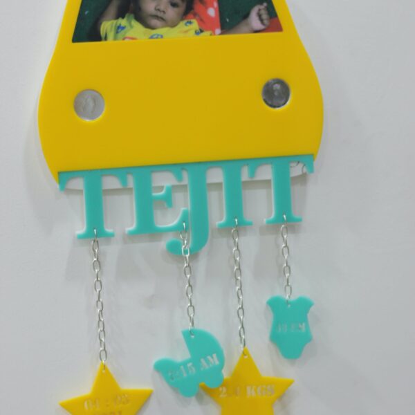 Baby Car Frame With Birth Details - Bubbly Decors