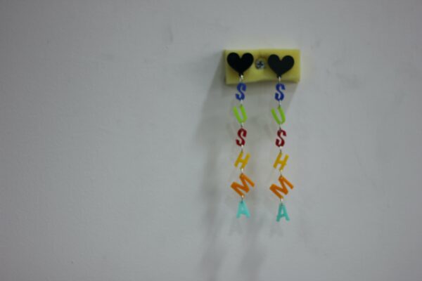 name earrings - Bubbly Decors