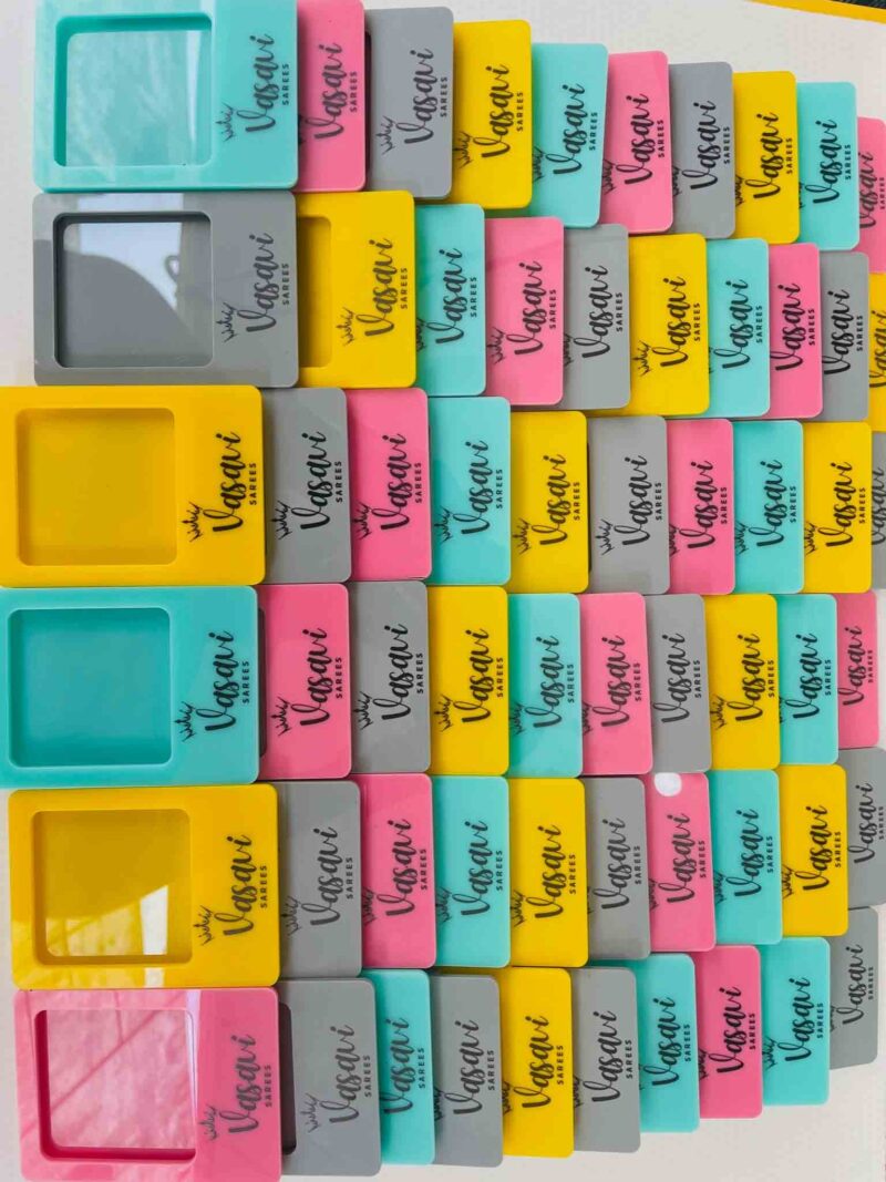 Promotional portrait magnets - Bubbly Decors